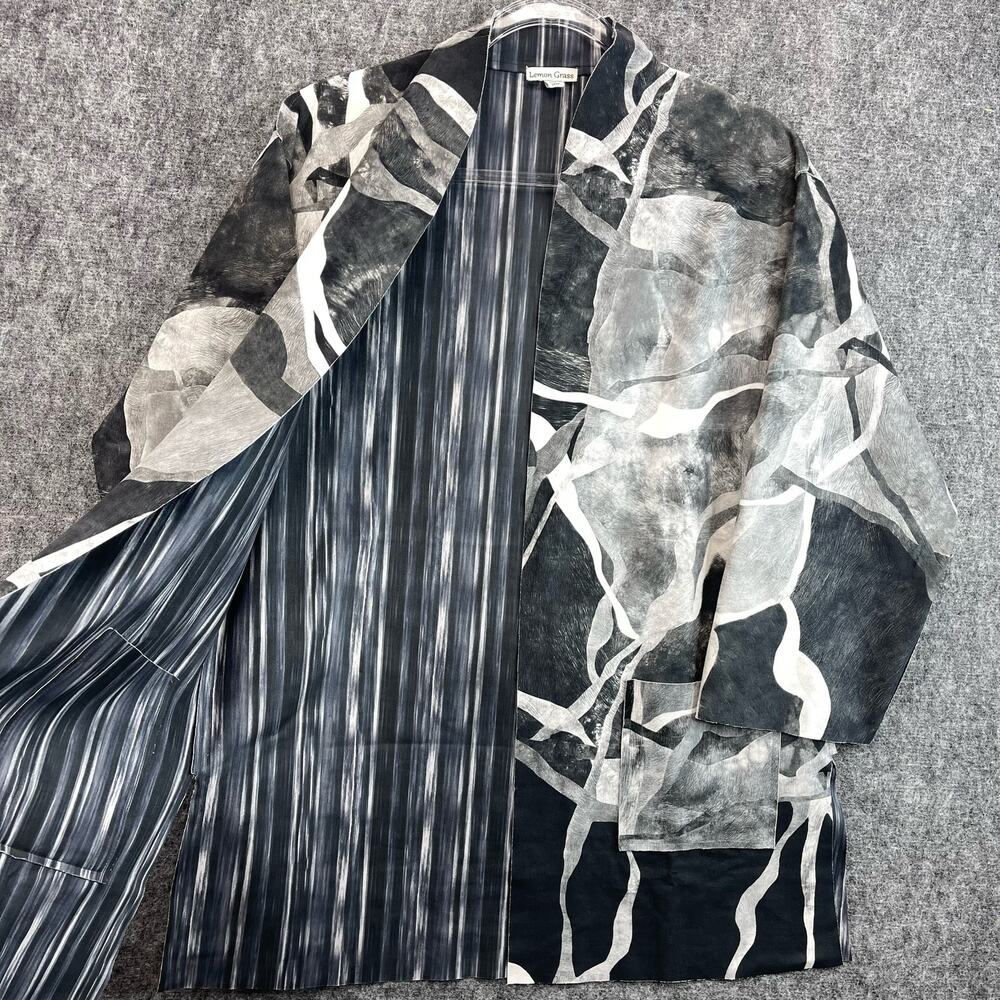 Lemon Grass Buttonless Open Front Blazer Size Med… - image 2